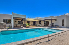 Luxury Arizona Adobe Villa Private Pool and Patio!